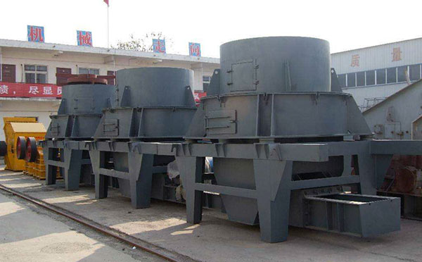 伊利石制砂機(jī) 伊利石制砂機(jī)